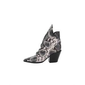 NEW BUTTER jaegar ankle boot in phyton